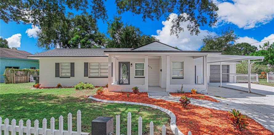 Casa en Orlando, Florida 4 dormitorios, 147.9 m2 № 1913832