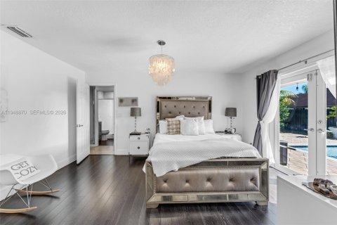 Villa ou maison à vendre à Miami, Floride: 3 chambres, 210.7 m2 № 2004692 - photo 7