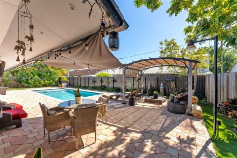 Villa ou maison à vendre à Miami, Floride: 3 chambres, 210.7 m2 № 2004692 - photo 22