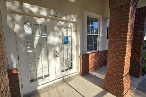 Propiedad comercial en alquiler en Wesley Chapel, Florida, 139.35 m2 № 2145595 - foto 17