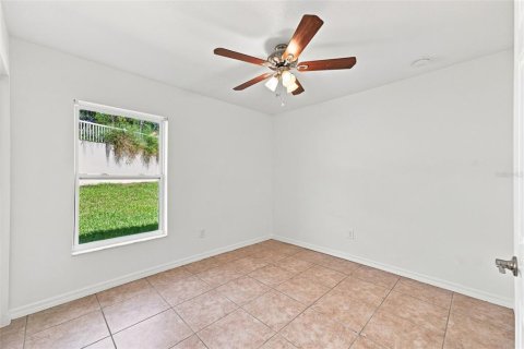 Casa en venta en Dade City, Florida, 3 dormitorios, 124.95 m2 № 2347857 - foto 13