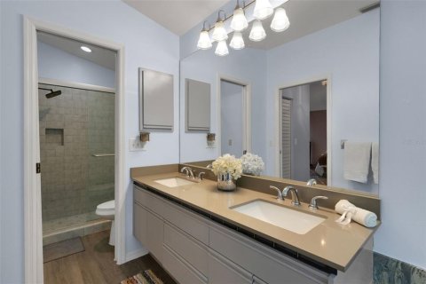 Villa ou maison à vendre à Sarasota, Floride: 3 chambres, 163.42 m2 № 2350365 - photo 28