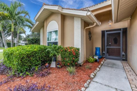 Villa ou maison à vendre à Sarasota, Floride: 3 chambres, 163.42 m2 № 2350365 - photo 5