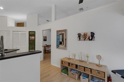 Villa ou maison à vendre à Sarasota, Floride: 3 chambres, 163.42 m2 № 2350365 - photo 20