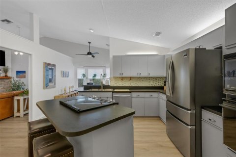 Villa ou maison à vendre à Sarasota, Floride: 3 chambres, 163.42 m2 № 2350365 - photo 15