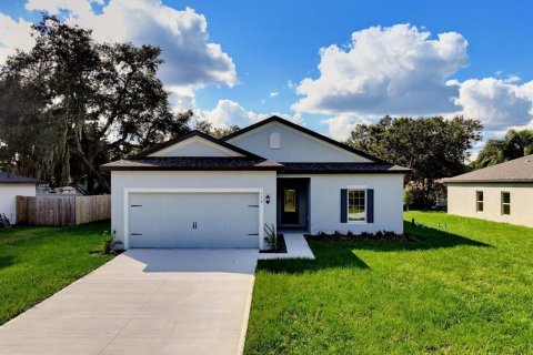Casa en Deltona, Florida 3 dormitorios, 143.07 m2 № 2419322