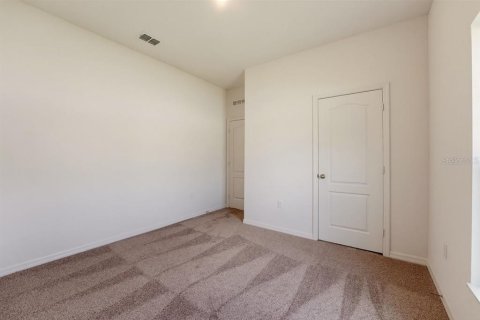 Casa en venta en Deltona, Florida, 3 dormitorios, 143.07 m2 № 2419322 - foto 18