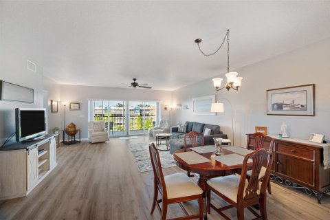 Copropriété à vendre à Largo, Floride: 3 chambres, 146.41 m2 № 1654885 - photo 21