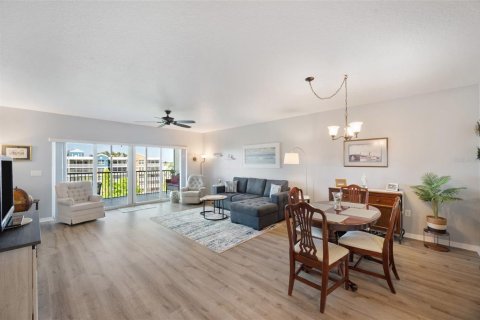 Copropriété à vendre à Largo, Floride: 3 chambres, 146.41 m2 № 1654885 - photo 18