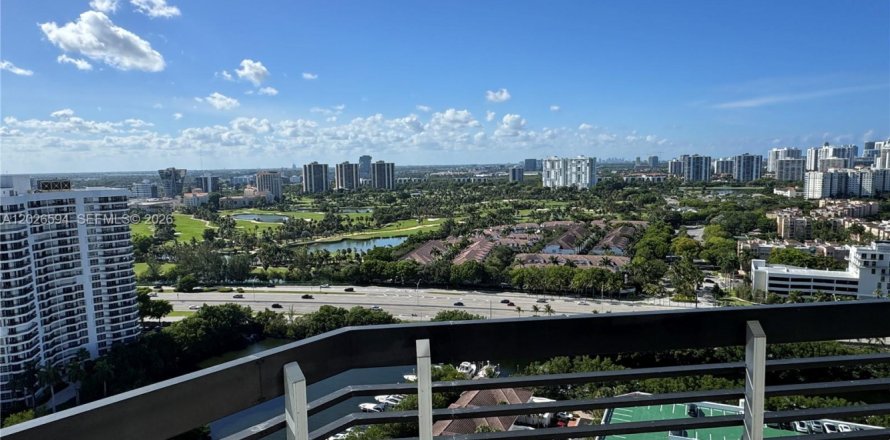 Condo in Aventura, Florida, 2 bedrooms № 2146095