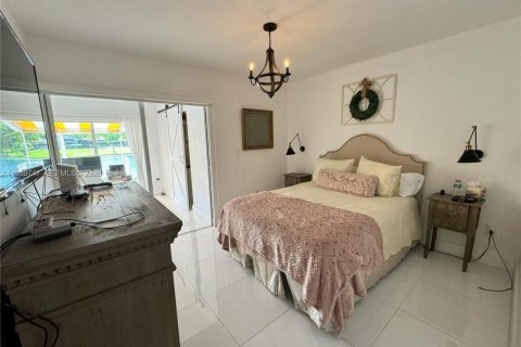 Снять в аренду виллу или дом в Майами-Лейкс, Флорида 3 спальни, 134.24м2, № 2019977 - фото 28