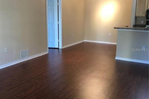 Condo in Tampa, Florida, 2 bedrooms  № 2383424 - photo 8