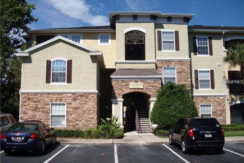 Condo in Tampa, Florida, 2 bedrooms № 2383424