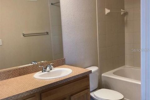Condo in Tampa, Florida, 2 bedrooms  № 2383424 - photo 11