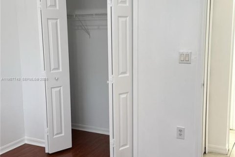 Apartamento en alquiler en Homestead, Florida, 2 dormitorios, 75.72 m2 № 1964477 - foto 19