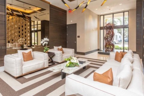Condominio en alquiler en Coral Gables, Florida, 1 dormitorio, 63.27 m2 № 2076599 - foto 6