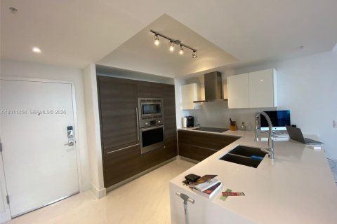 Condominio en alquiler en Coral Gables, Florida, 1 dormitorio, 63.27 m2 № 2076599 - foto 15