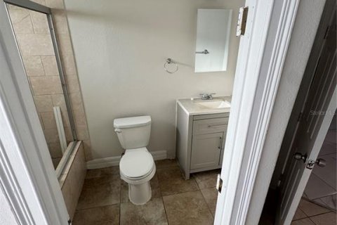 Villa ou maison à vendre à Kissimmee, Floride: 4 chambres, 126.35 m2 № 2306837 - photo 16