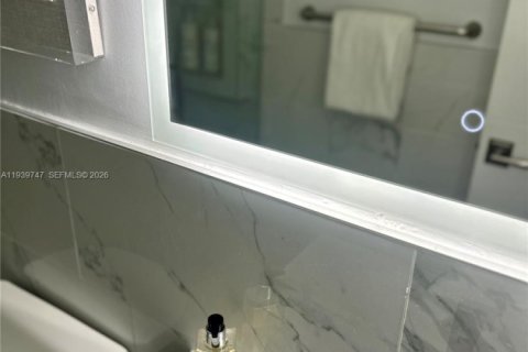 Купить кондоминиум в Майами, Флорида 2 спальни, 83.52м2, № 2001913 - фото 13