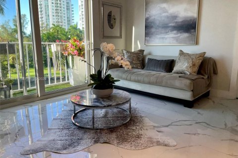 Купить кондоминиум в Майами, Флорида 2 спальни, 83.52м2, № 2001913 - фото 8