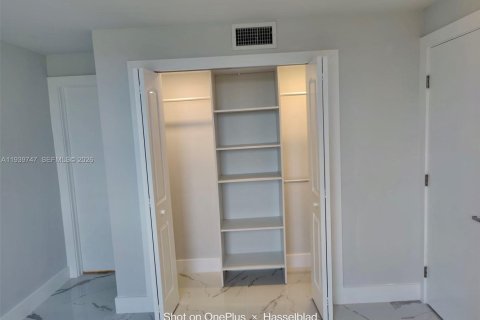 Купить кондоминиум в Майами, Флорида 2 спальни, 83.52м2, № 2001913 - фото 21