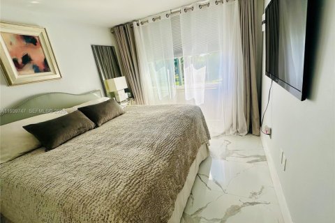 Купить кондоминиум в Майами, Флорида 2 спальни, 83.52м2, № 2001913 - фото 20