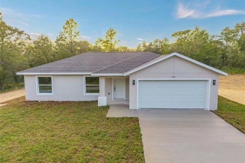 Casa en Dunnellon, Florida 3 dormitorios, 129.51 m2 № 2287524