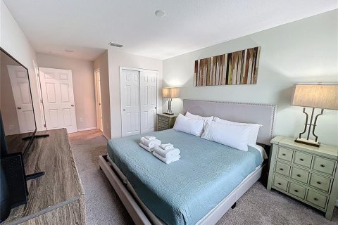 Adosado en venta en Kissimmee, Florida, 5 dormitorios, 213.12 m2 № 1911738 - foto 24