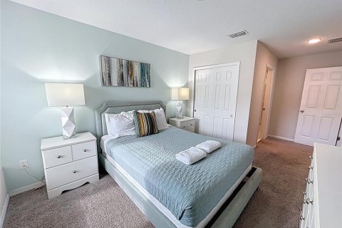 Adosado en venta en Kissimmee, Florida, 5 dormitorios, 213.12 m2 № 1911738 - foto 21