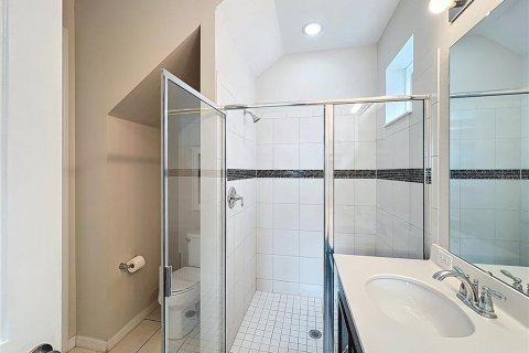 Adosado en venta en Kissimmee, Florida, 5 dormitorios, 213.12 m2 № 1911738 - foto 13