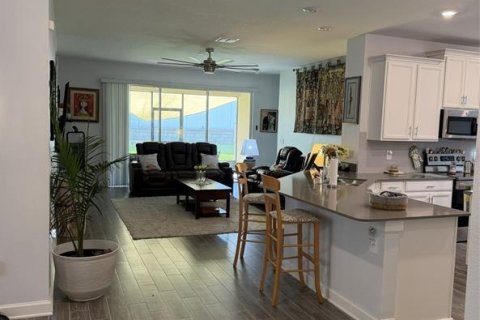 Villa ou maison à vendre à Groveland, Floride: 4 chambres, 221.01 m2 № 2139651 - photo 4