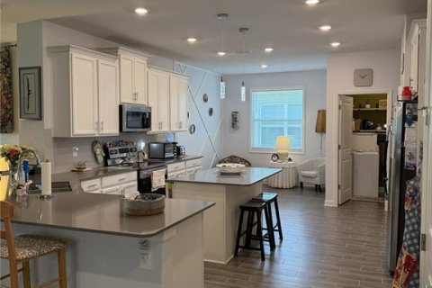 Villa ou maison à vendre à Groveland, Floride: 4 chambres, 221.01 m2 № 2139651 - photo 5
