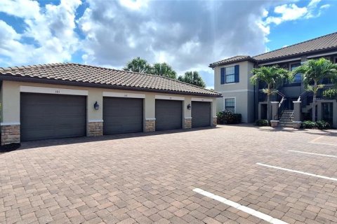 Condo in Bradenton, Florida, 2 bedrooms  № 2227016 - photo 3