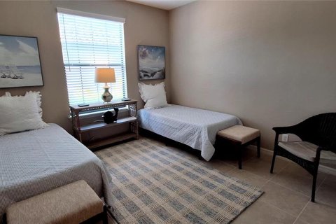 Condo in Bradenton, Florida, 2 bedrooms  № 2227016 - photo 17