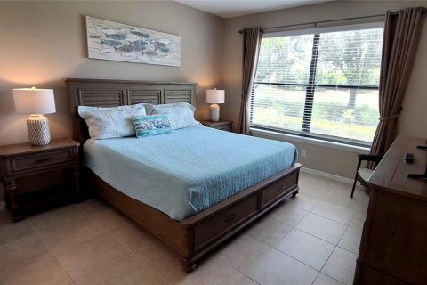 Condo in Bradenton, Florida, 2 bedrooms  № 2227016 - photo 13