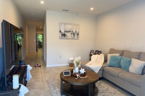 Adosado en alquiler en New Port Richey, Florida, 3 dormitorios, 151.62 m2 № 2103443 - foto 4
