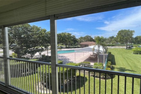 Condominio en venta en Pembroke Pines, Florida, 2 dormitorios, 88.63 m2 № 1710974 - foto 11