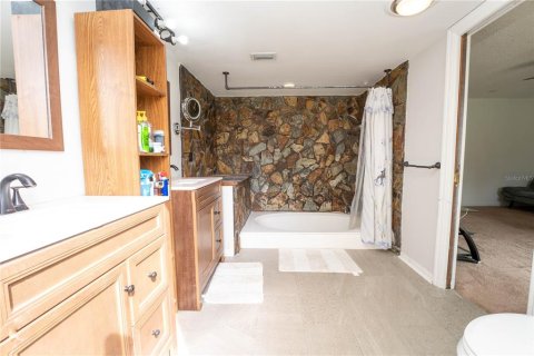 Casa en venta en Leesburg, Florida, 3 dormitorios, 231.88 m2 № 1573747 - foto 18