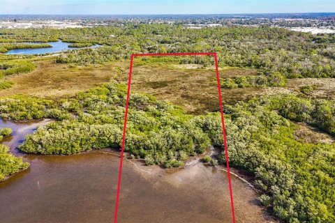 Terreno en venta en Port Richey, Florida № 1625229 - foto 3