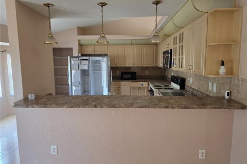 Casa en venta en Ocala, Florida, 4 dormitorios, 186.36 m2 № 1808149 - foto 6