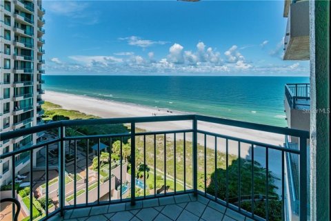 Condo in Clearwater, Florida, 2 bedrooms  № 1786891 - photo 24