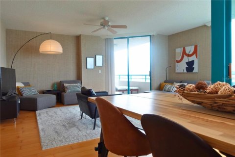 Condo in Clearwater, Florida, 2 bedrooms  № 1786891 - photo 14