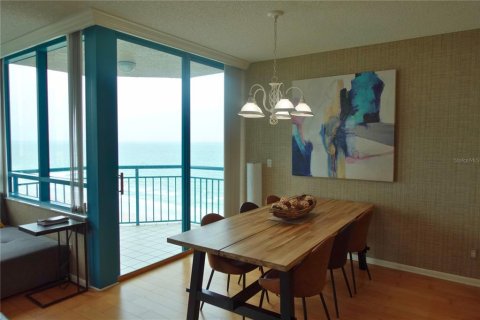 Condo in Clearwater, Florida, 2 bedrooms  № 1786891 - photo 22
