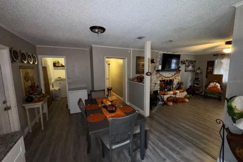 House in Astatula, Florida 3 bedrooms, 140.47 sq.m. № 2410494 - photo 25