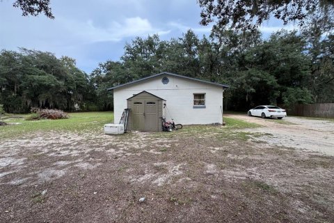 House in Astatula, Florida 3 bedrooms, 140.47 sq.m. № 2410494 - photo 2