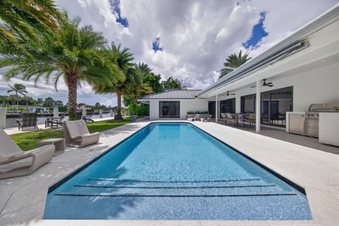 House in Wilton Manors, Florida 3 bedrooms, 230.21 sq.m. № 2370368 - photo 12
