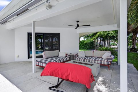 House in Wilton Manors, Florida 3 bedrooms, 230.21 sq.m. № 2370368 - photo 18