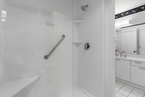 Townhouse in Daytona Beach Shores, Florida 3 bedrooms, 164.62 sq.m. № 1805782 - photo 10