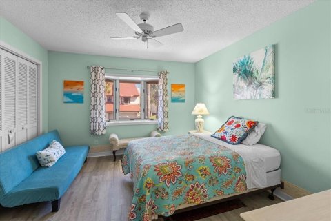 Townhouse in Daytona Beach Shores, Florida 3 bedrooms, 164.62 sq.m. № 1805782 - photo 14