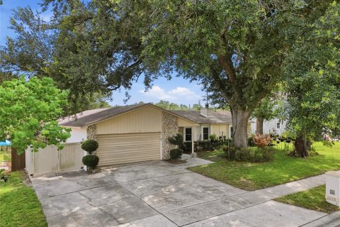 Villa ou maison à vendre à Winter Park, Floride: 4 chambres, 167.97 m2 № 2149442 - photo 2
